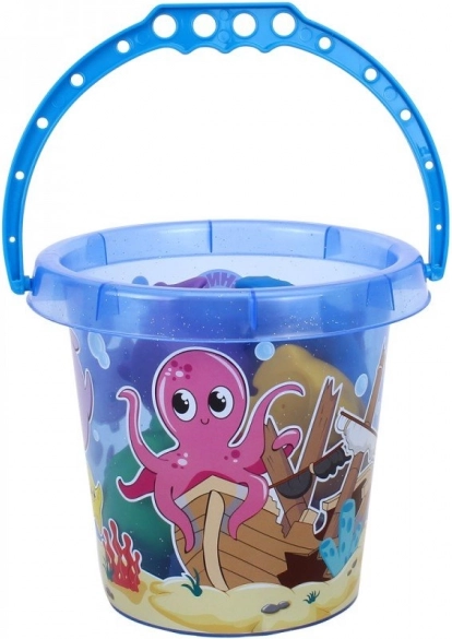 Seau en plastique pratique
