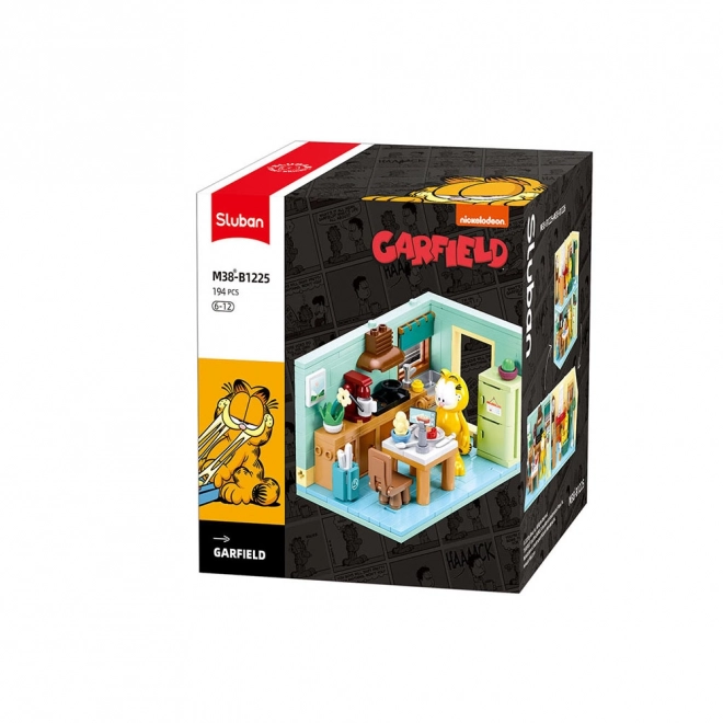 Sluban Garfield dans la cuisine