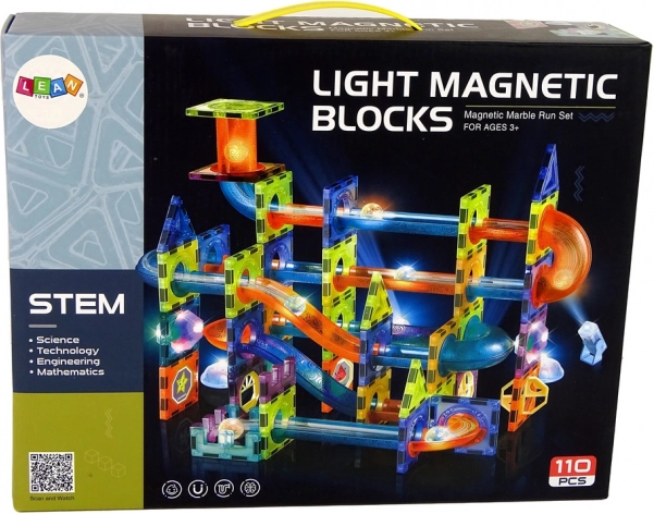 Piste de billes magnétique plastique 110 pièces 16 billes + accessoires à piles dans une boîte 36x28x9cm