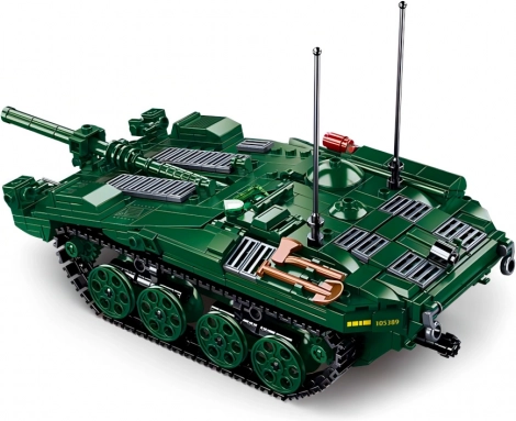 Modèle réaliste de l’iconique char STRV 103