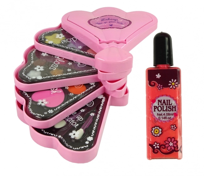 Coffret cosmétique rose en forme de coquillage