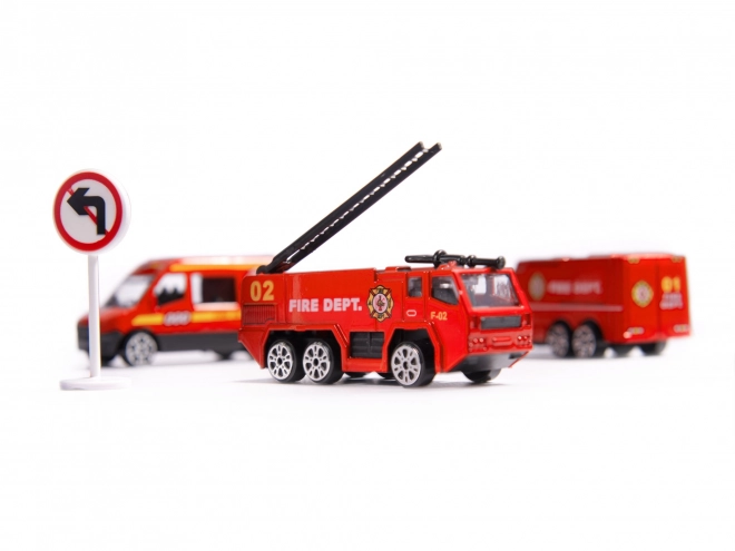 Avion de transport de pompiers avec petites voitures