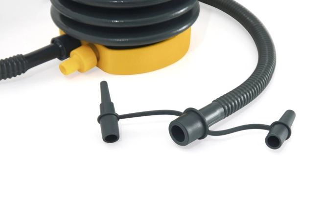 Trois embouts pour différents types de valves
