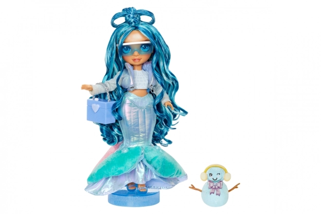 Poupée de mode Rainbow High Hiver - Skyler (Bleu)