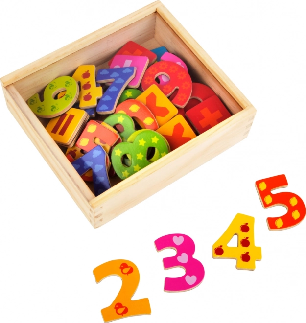 Small Foot chiffres magnétiques colorés en bois 40 pièces