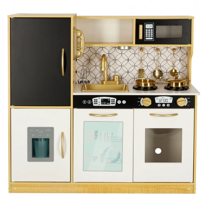 Cuisine en bois pour enfants avec réfrigérateur doré et tableau noir
