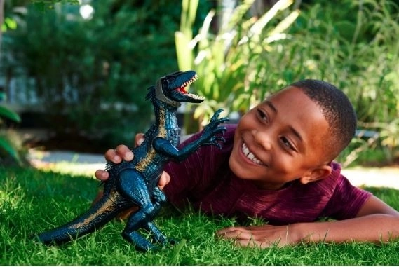 Jurassic World Indoraptor Attaquant avec Sons
