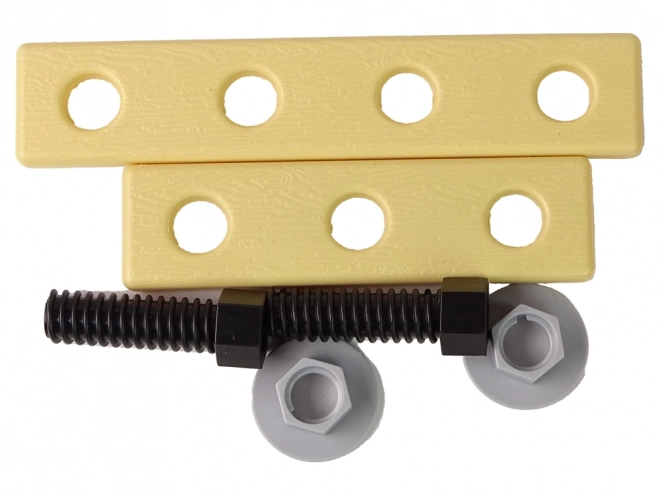 Ensemble d'outils avec perceuse électrique et lunettes de protection