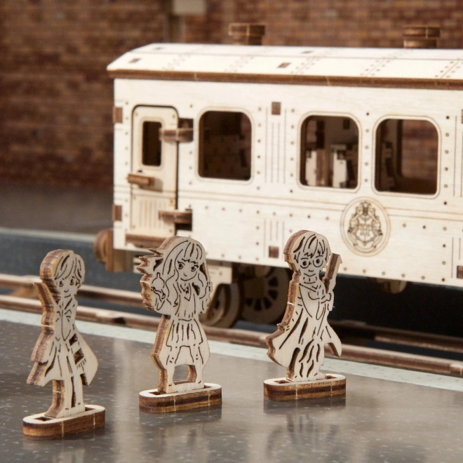 Ugears 3D puzzle mécanique en bois Harry Potter Express de Poudlard