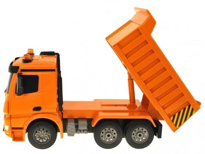 Benne Mercedes-Benz Arocs Télécommandée