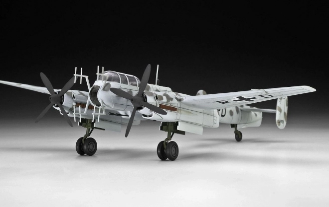 Modèle plastique Arado AR-240 1/72