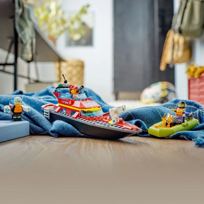 LEGO® City 60373 Bateau de Sauvetage des Pompiers et Canot