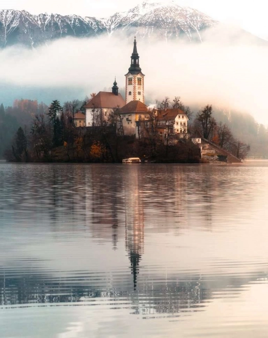 Puzzle Église sur le lac de Bled 1500 pièces
