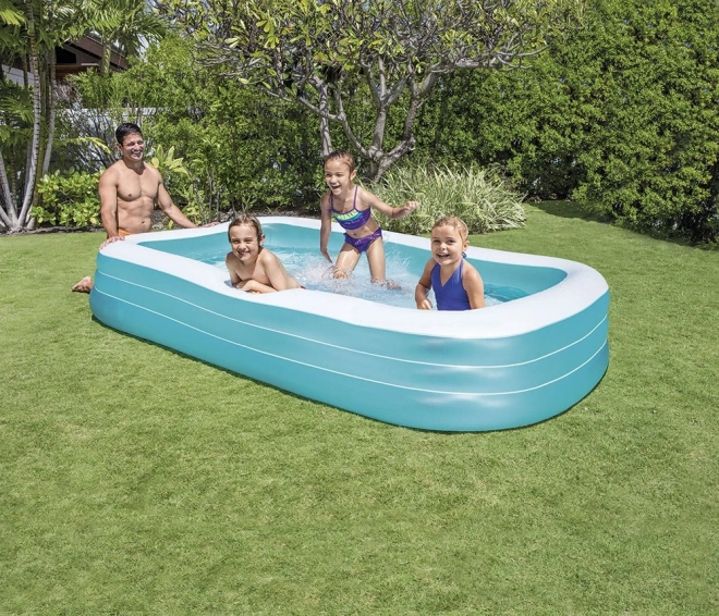 Piscine familiale gonflable