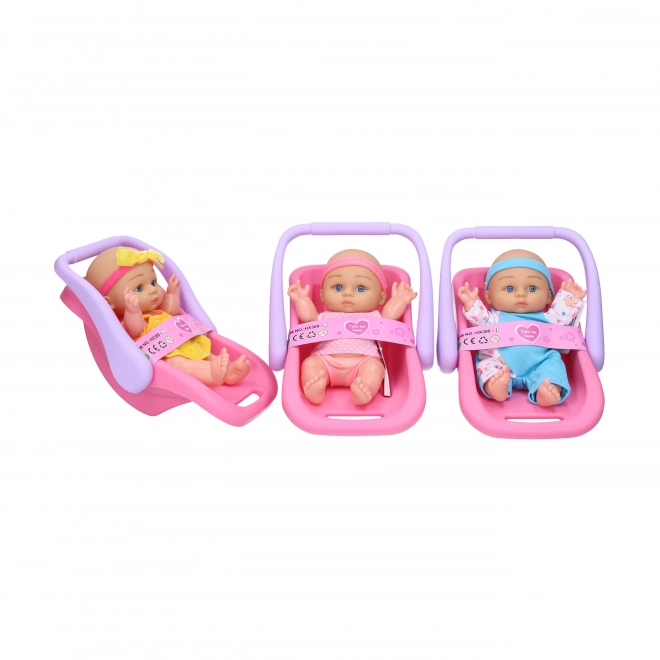 Bébé dans siège auto portable 20 cm
