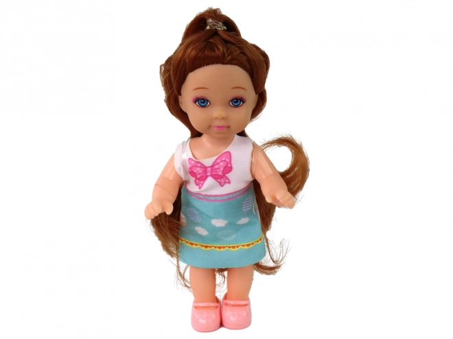Ensemble de jeu enseignante avec élève et accessoires scolaires