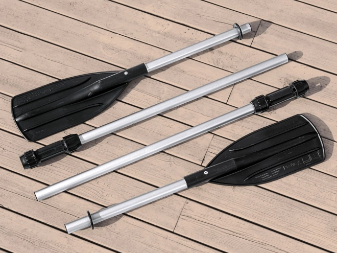 Embarcation gonflable pour 3 personnes avec rames Voyager X3