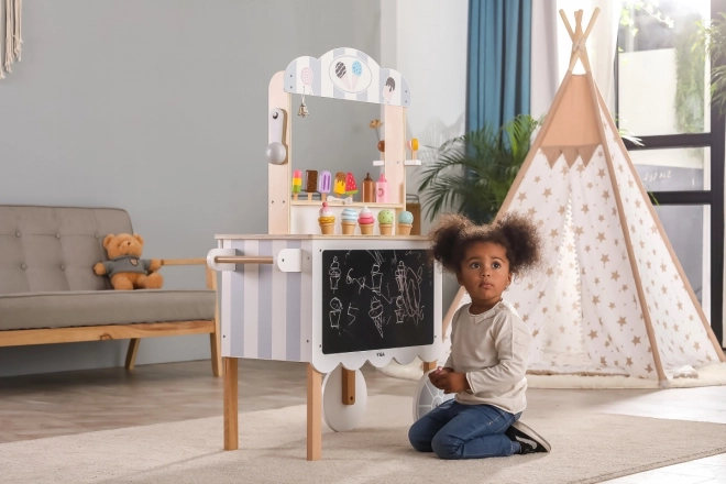 Chariot de crème glacée en bois