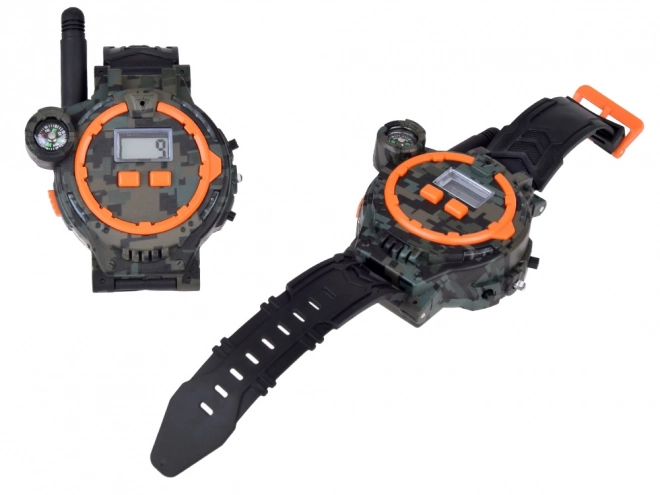 Montres militaires avec talkie-walkie et boussole