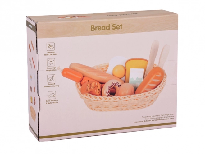 Panier en bois plein de pâtisseries pour jouer
