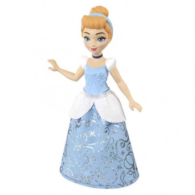 Petite poupée des princesses Disney