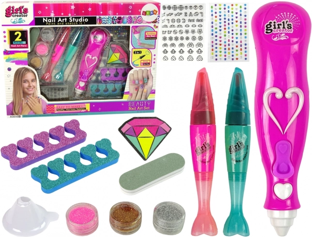 Coffret de décoration d’ongles avec paillettes et ornements
