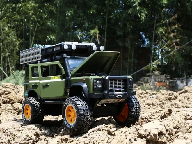Voiture tout terrain en métal avec son et lumières LED
