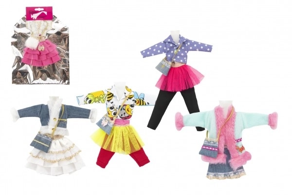 Robes/Vêtements courts pour poupées, assortiment de types en sac 22x30 cm