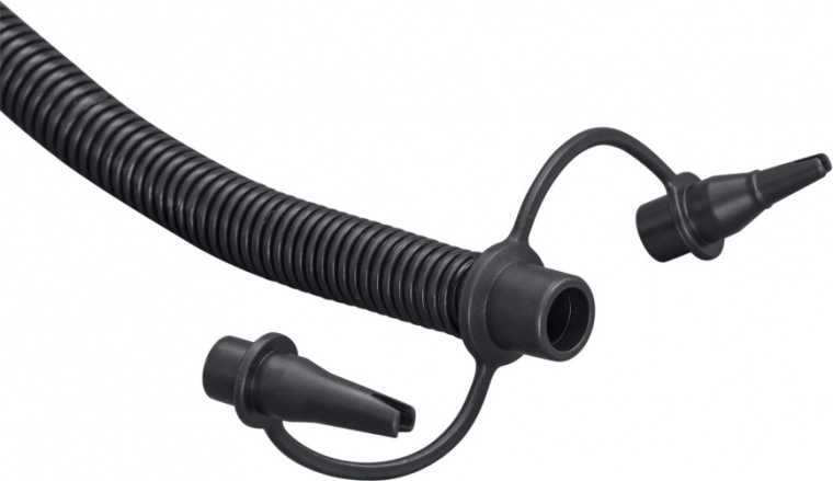 Tuyau flexible avec adaptateurs