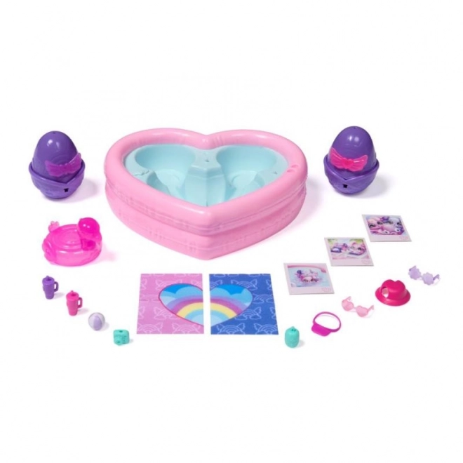 Animaux Hatchimals à la fête de la piscine