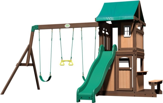 aire de jeux en bois BACKYARD DISCOVERY Lakewood avec toboggan, balançoires et maisonnette
