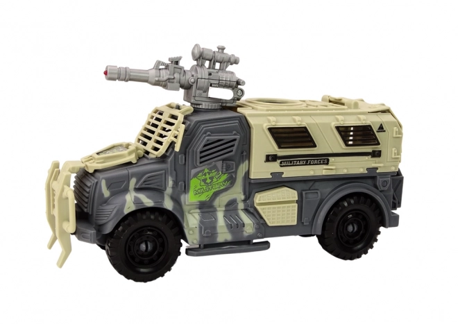 Ensemble militaire avec véhicule de combat et hélicoptère