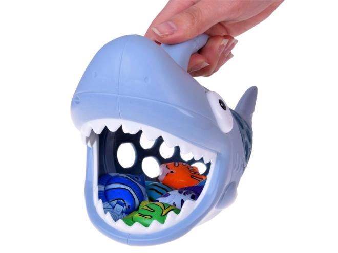 Pêche amusante de petits poissons