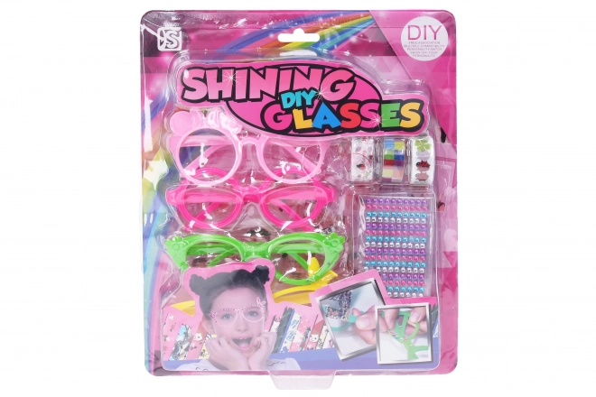 Ensemble de mode avec lunettes