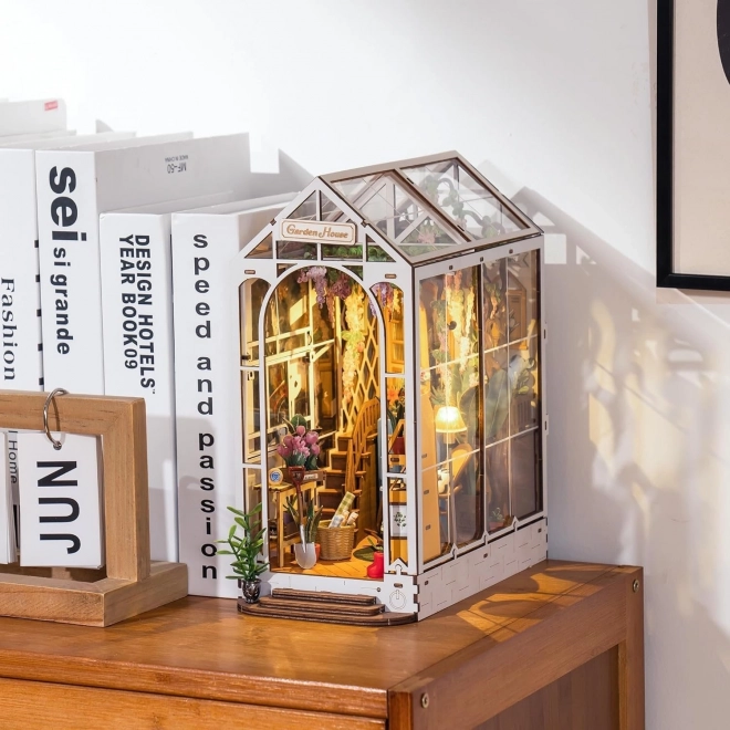 Puzzle 3D RoboTime Butoir de livre Maison de jardin (en bois)
