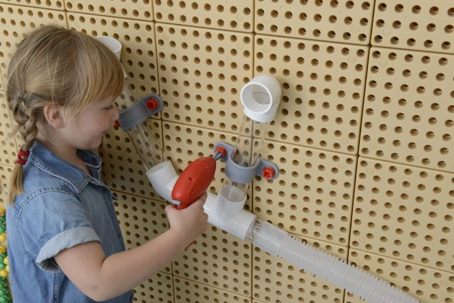 Masterkidz ensemble d’outils avec perceuse et 8 éléments pour tableau scientifique-créatif STEM