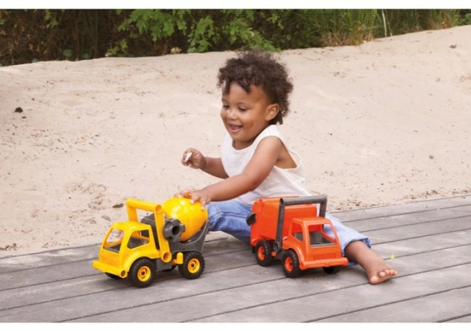 Stimule l’imagination et la motricité dès 2 ans