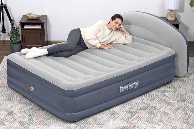Matelas gonflable Bestway Tritech avec pompe intégrée
