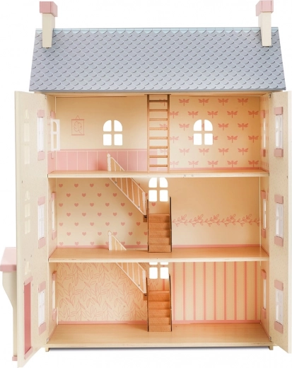 Quatre étages de fantaisie avec façade ouvrante