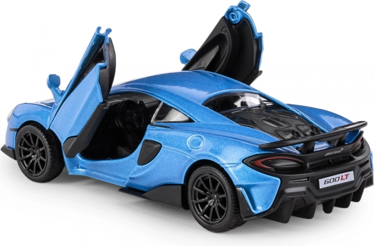 Échelle fidèle 1:32 et design détaillé