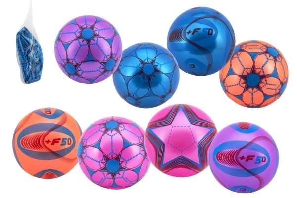 Balle en caoutchouc colorée non gonflée dans un filet - 23 cm