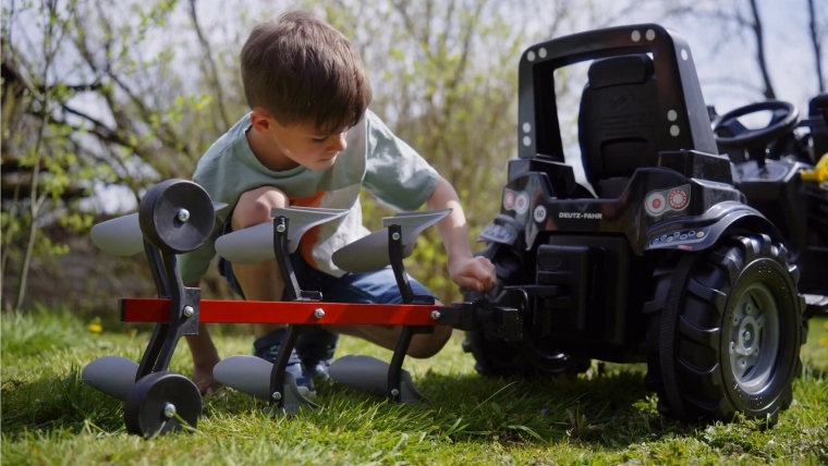 Compatible avec les tracteurs à pédales Rolly Toys