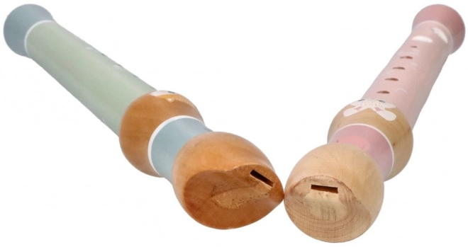 Flûte en bois avec petit lapin
