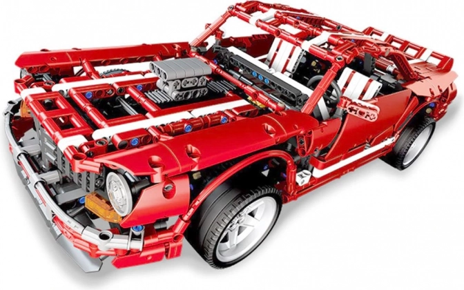 Muscle car réaliste avec éléments mobiles