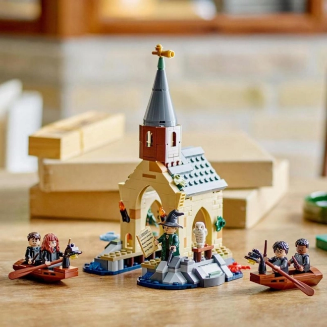 LEGO Harry Potter Maison sur l'eau à Poudlard