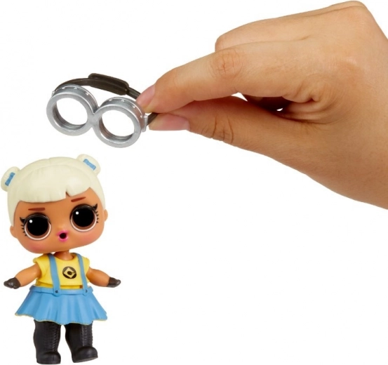 Accessoires stylés et “goggles” pour un look parfait