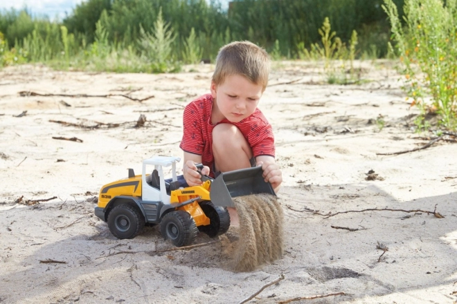 Jeu à la maison et dans le bac à sable