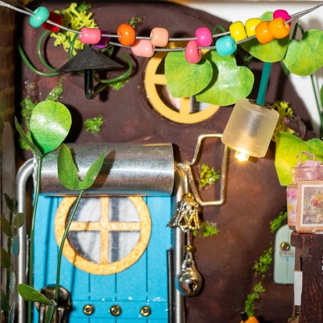 RoboTime miniatura de la maison de contes de la "Jardin Prêté"