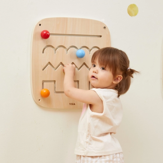 Quatre pistes aux formes variées