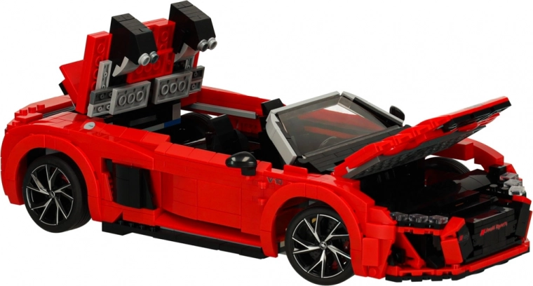 Capot ouvrant et éléments mobiles